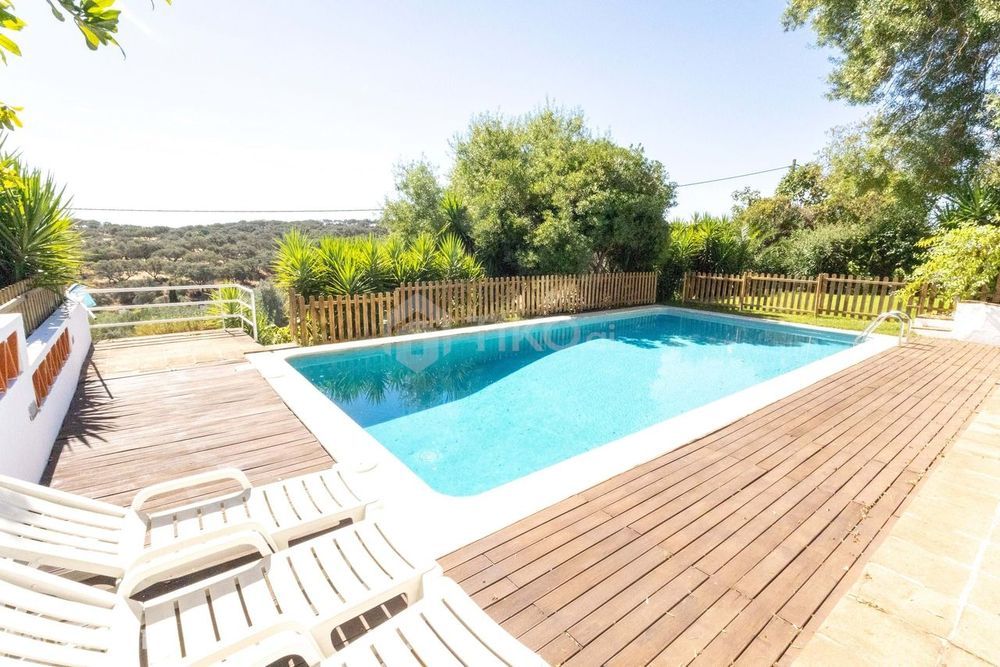 Quinta Dos Outeiros – Piscina, Duas Casas, 9.500 M² Em Évora