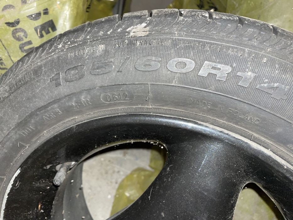 Felgi aluminiowe z oponami letnimi 4 szt 185/60 R14 Volkswagen