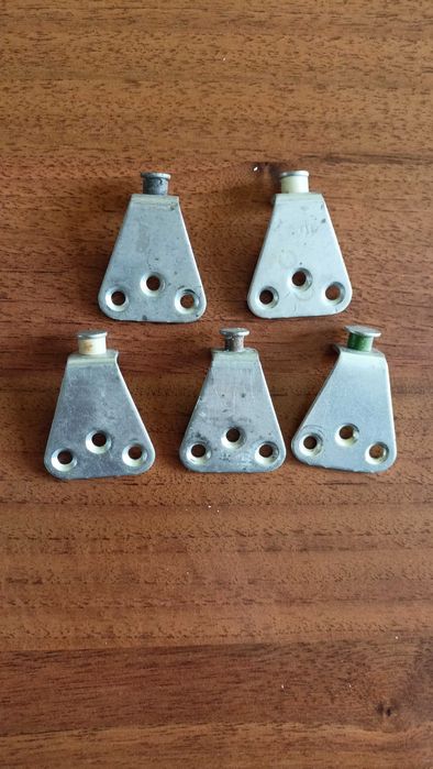 Okucia do okien i drzwi balkonowych w budownictwie