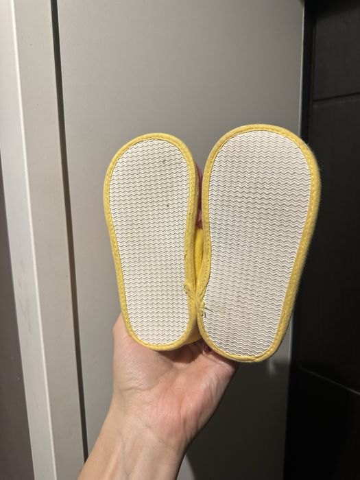 Тапочки 24 розмір 15 см