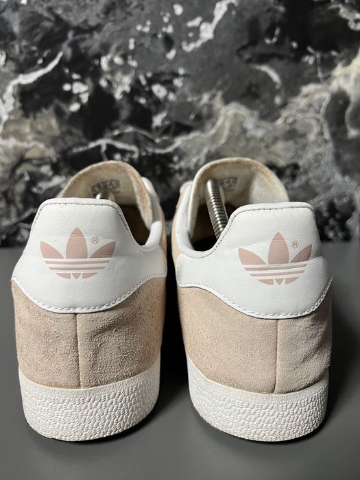 Кросівки чоловічі Adidas Gazelle 46р: 1 200 грн. - Кроссовки для