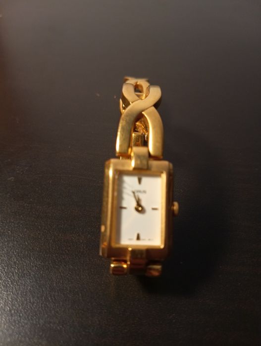 Relogio de quartzo dourado 	Lorus	Em excelente estado*