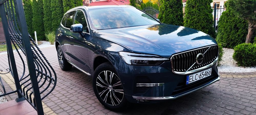 VOLVO XC 60 PLUS BRIGHT/Pilot Asist/360°/Harman&Kardon/Hak/49551km