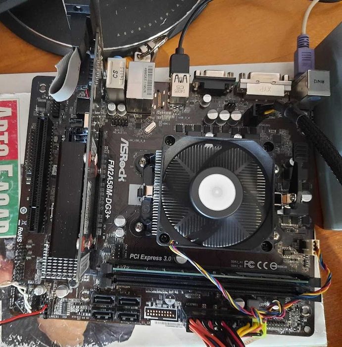 Материнская плата Asrock FM2a58m-dg3+(sFM2/FM2+, AMD A58, PCI-Ex16)