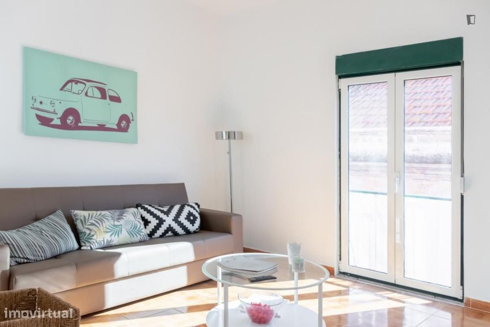 Apartamento com 2 quartos - localizado em Martim Moniz Lisbon