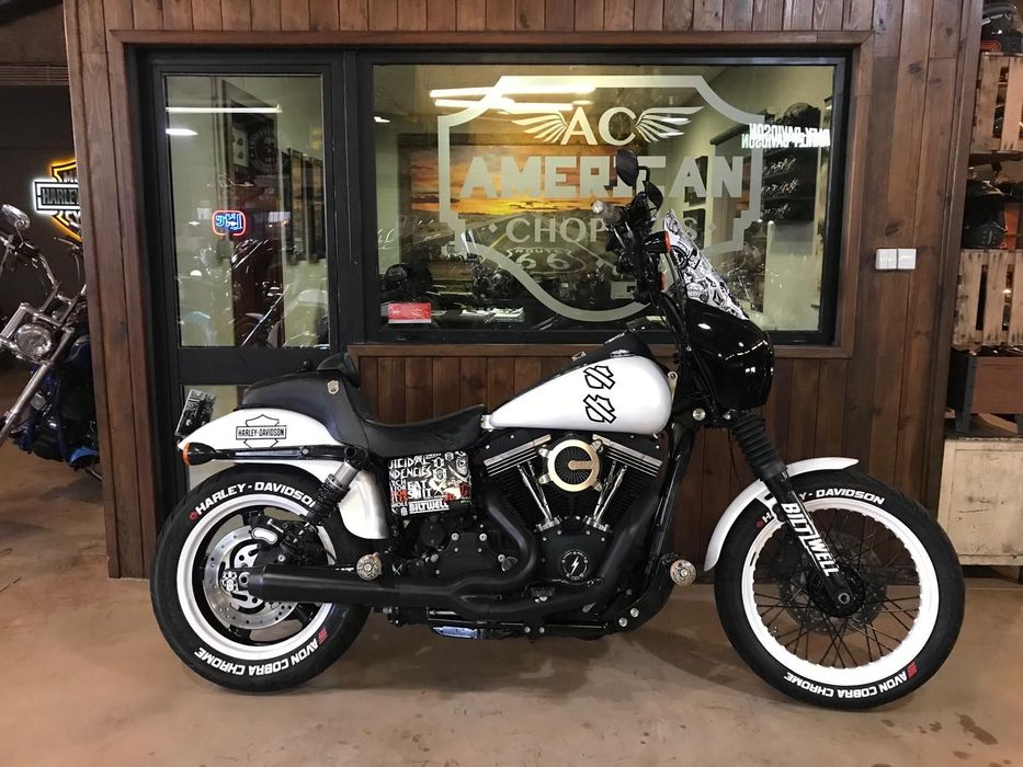 Harley-Davidson Dyna  Street Bob Club Style