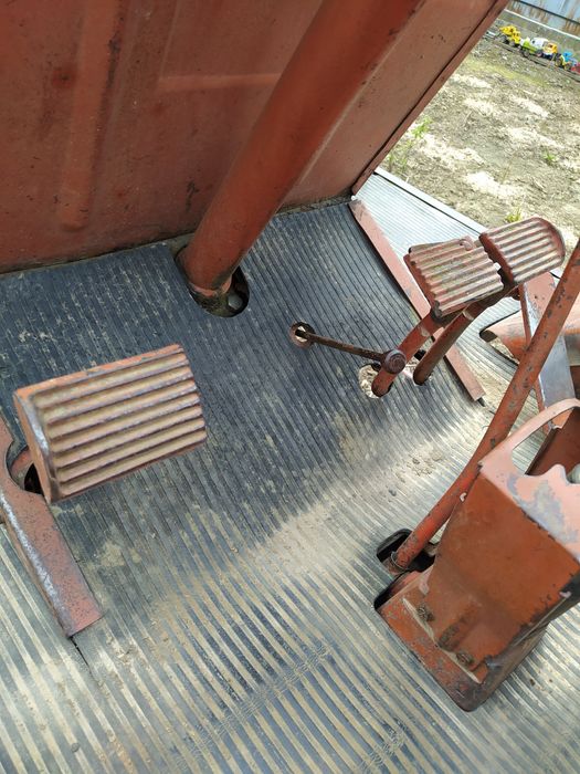 продам трактор т-25.