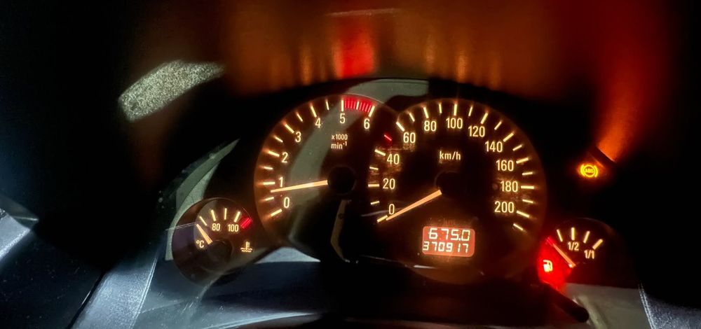 Opel corsa c comercial