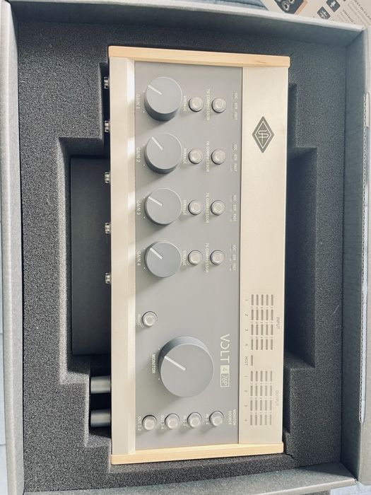 UAD 476p Universal Audio Interface- como nova!