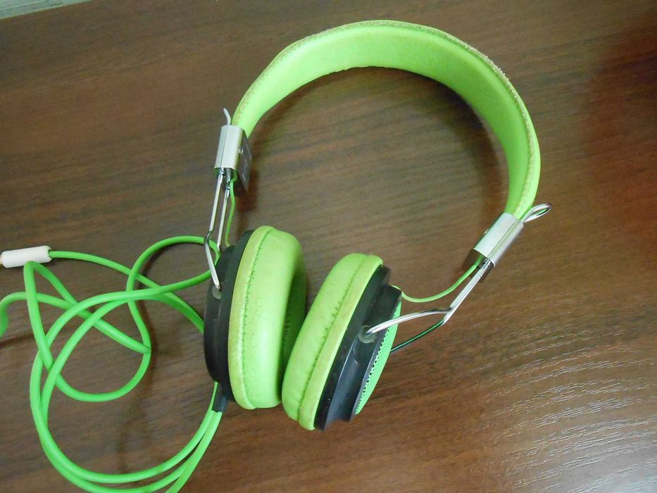 Наушники  vivanco col400