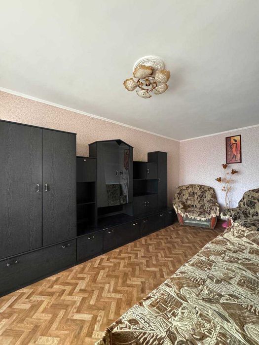 Здаю 2к квартиру на Колодязній