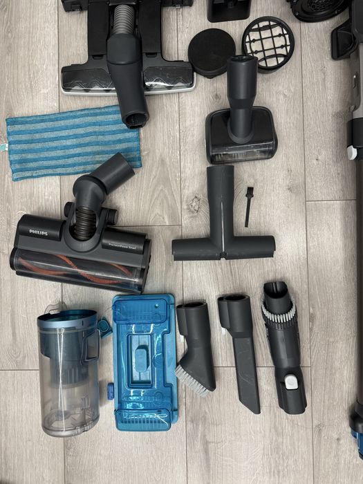 Пилосос миючий ручний, акумуляторний PHILIPS XC8057/01