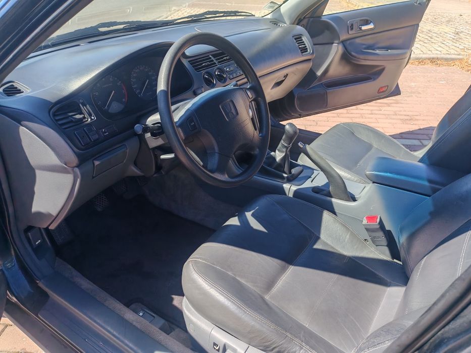 Honda Accord — fotografia 5