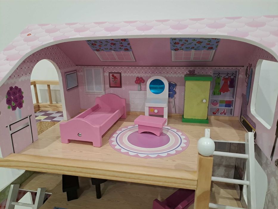 Casa de Bonecas 4 Andares com Acessórios