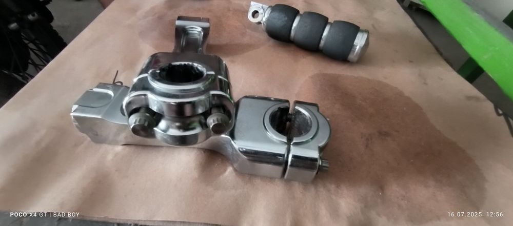 Стойки руля для  Harley Davidson