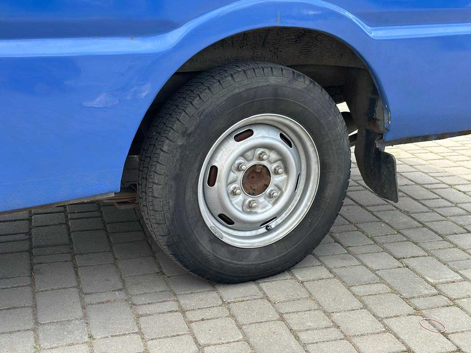 Продам Mazda E-series пасс. 1998р. #76341