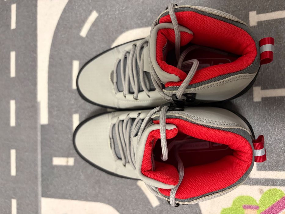 Buty zimowe dziecięce 4F rozm. 32
