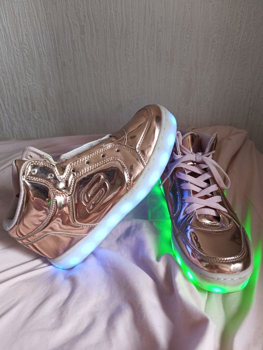 Świecące buty skechers 38 metaliczne złoto różowe hit