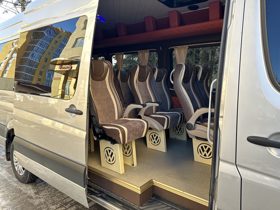 Пасажирські перевезення / Оренда автобуса  / Замовлення мікроавтобуса