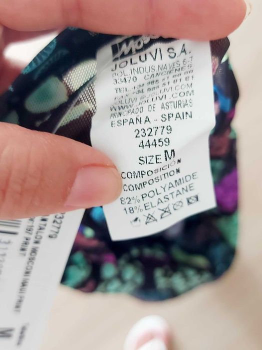 Calça rede semi-transparente