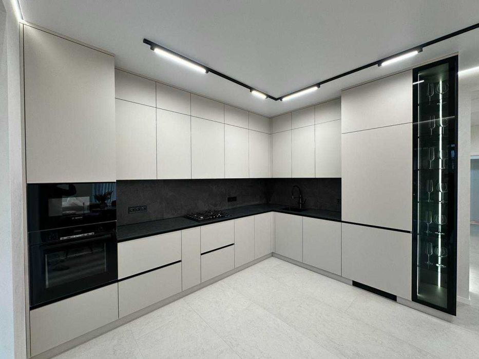 Газифікований будинок з дизайнерським ремонтом, Крихівці