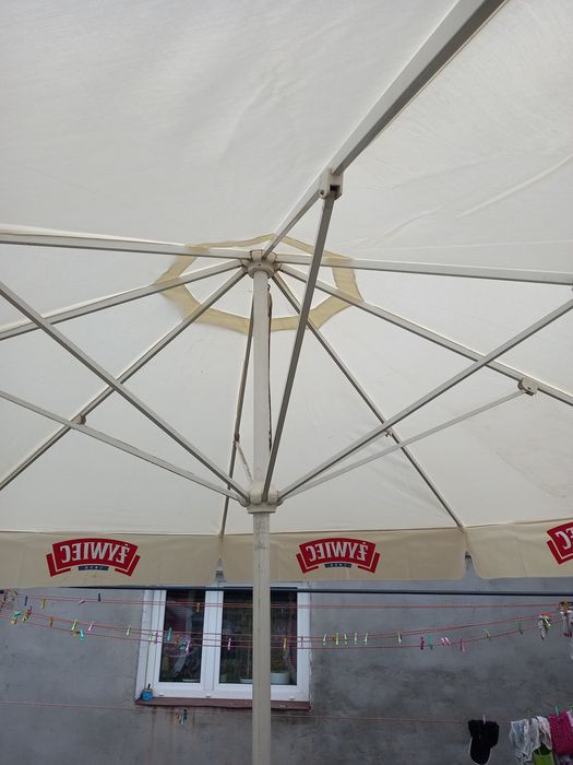 Parasol ogrodowy 4m i poszycia 4m