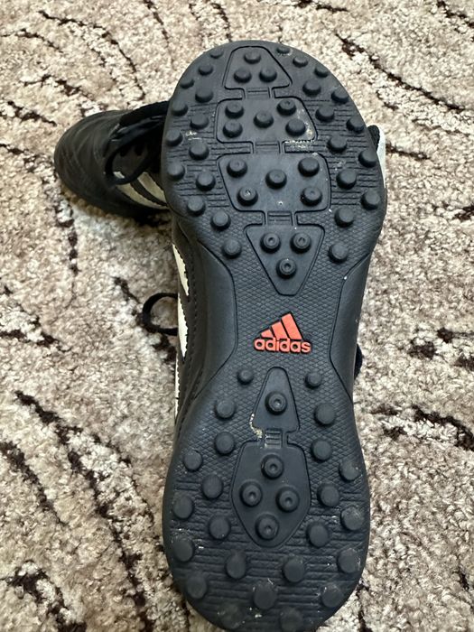 Продам сороканіжки Adidas