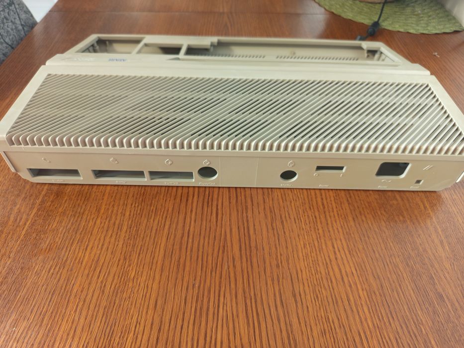Obudowa od Atari STF