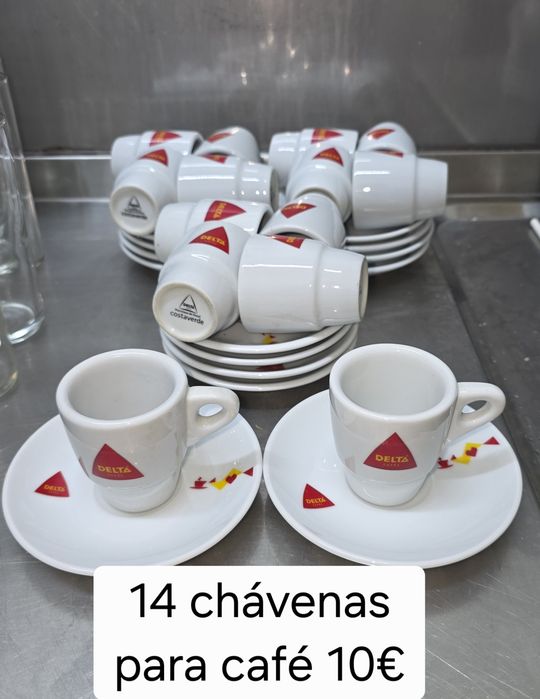 Coffee and Tea Cups496129502799482881