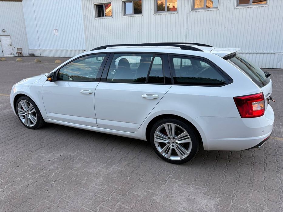 Розборка Skoda Octavia A7 VRS Бампер Фара Капот Крило Дверка Потолок