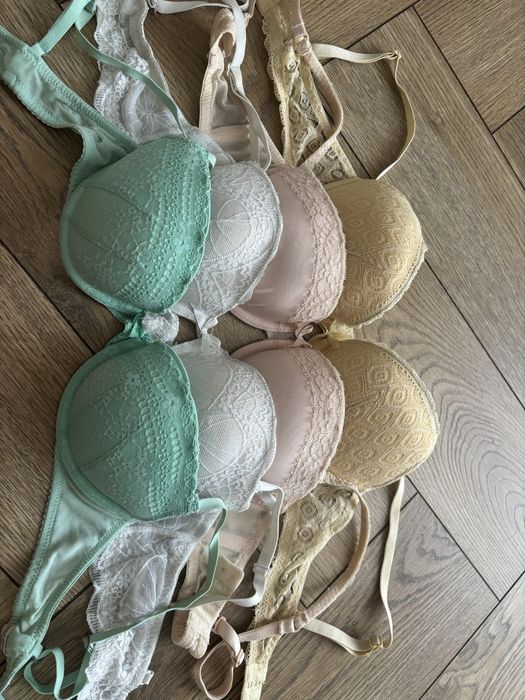 Biustonosz damski zestaw 75B