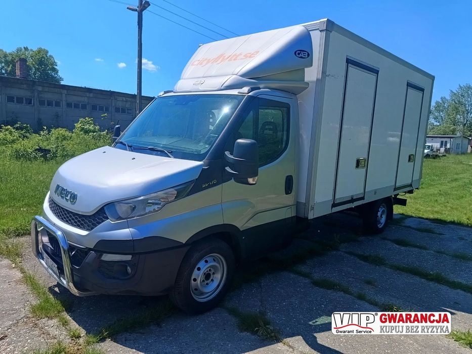 Iveco Daily 35s17 KONTENER+WINDA (udźwig 750kg) 3.0 diesel 170 kM automat 2014 WEBASTO, KAMERA COFANIA, GOTOWY DO PRACY!  ZDROWA RAMA, gwarantowany przebieg, bez wkładu finansowego!