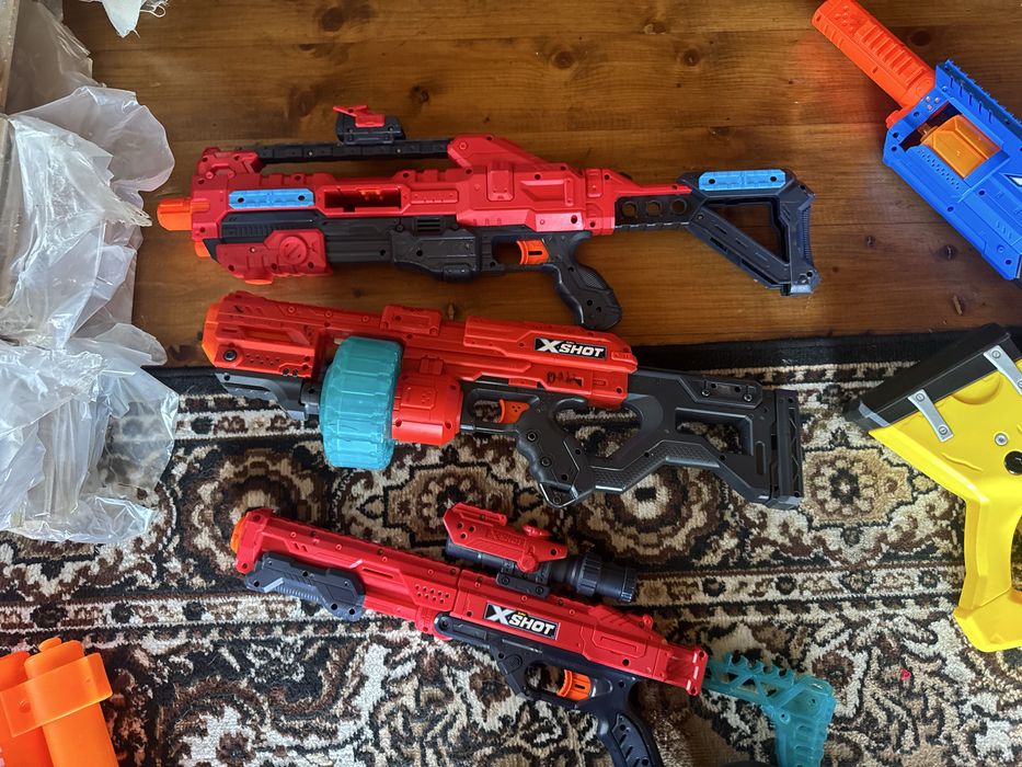 Пістолети Nerf/нерф