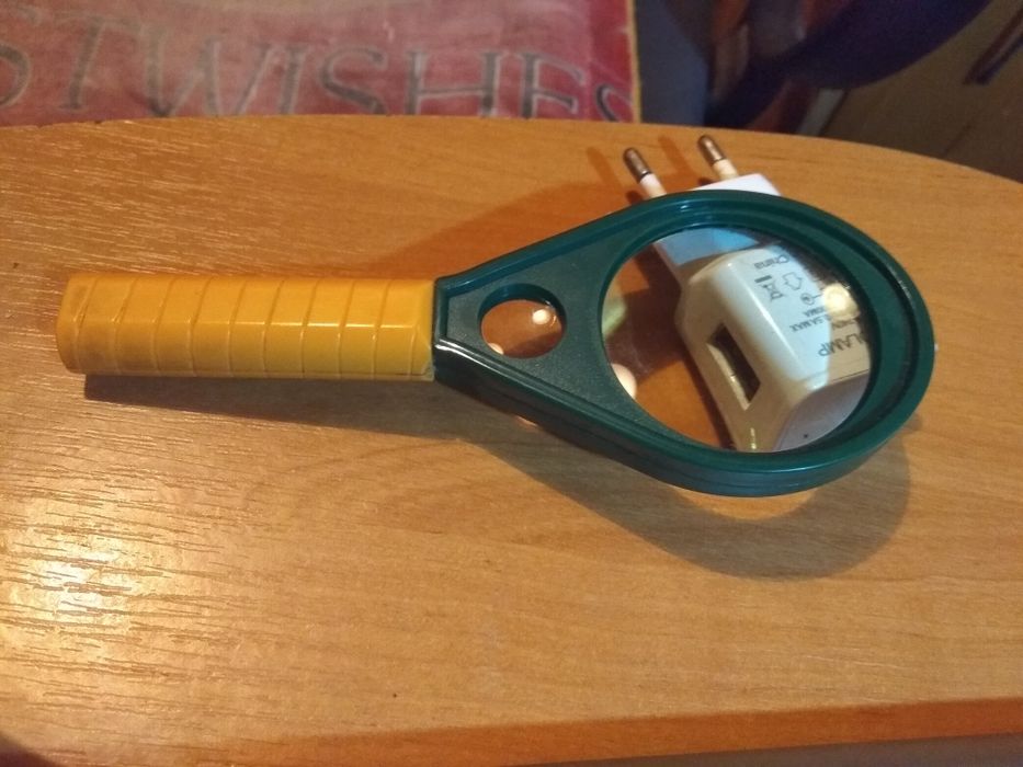 Продам лупу 2 в 1