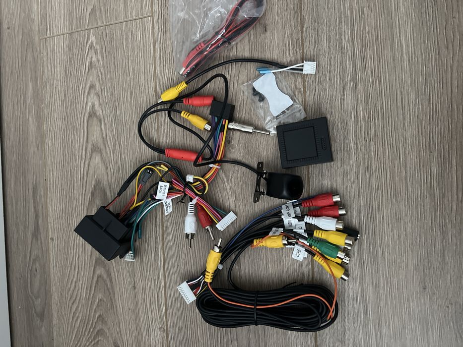 Штатна автомагнітола для Ford Focus/Mondeo/S-max/C-max/Kuga/Fiesta/