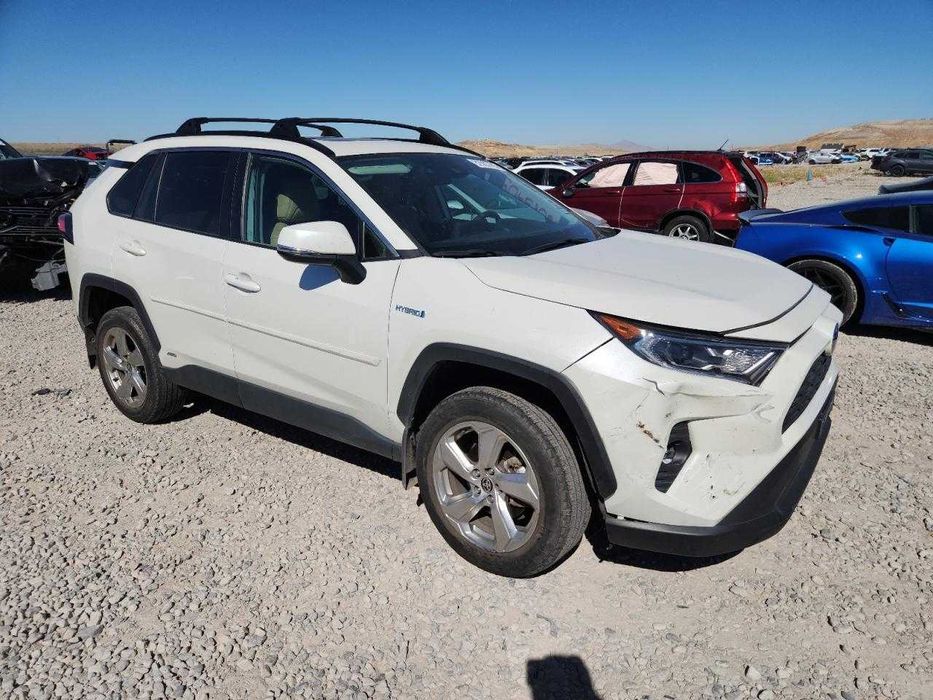 Toyota Rav4 XLE Premium 2021 /