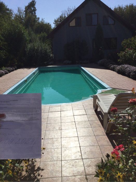 Здається у подобову або довгострокову аренду заміський будинок