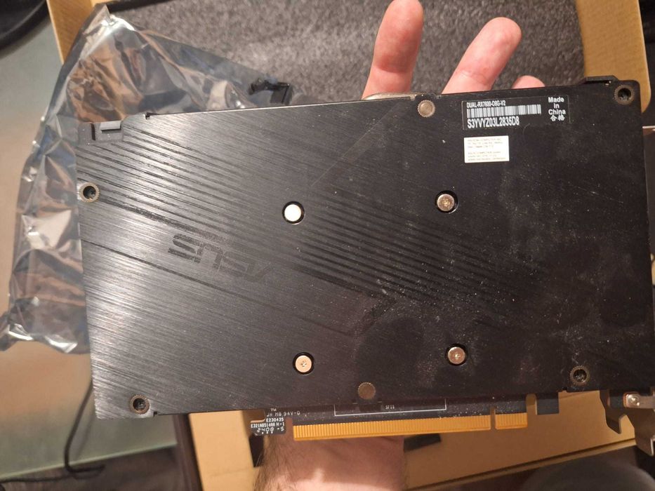 Placa Gráfica Asus AMD Radeon RX 7600 8GB