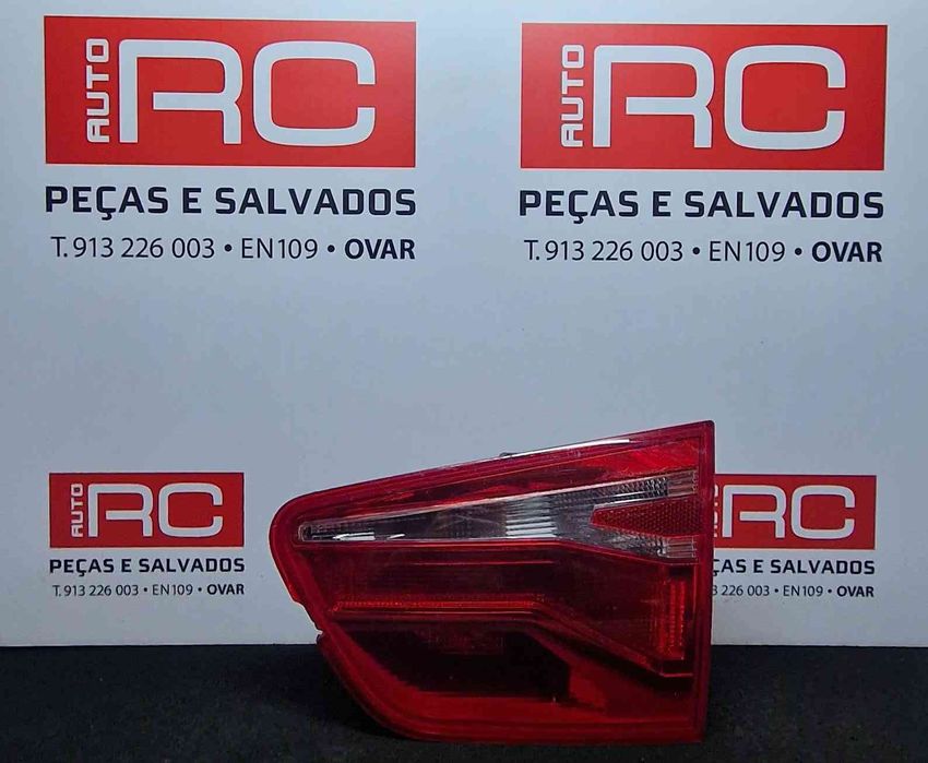 Farolim da Mala Direito - SEAT ALHAMBRA