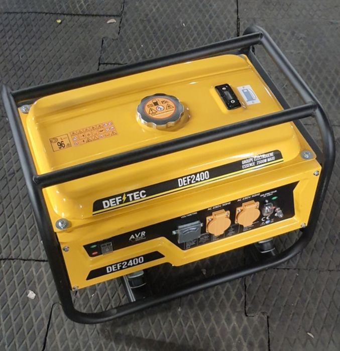 Бензогенератор Defitec DEF 2400, 2.4КВ мідь