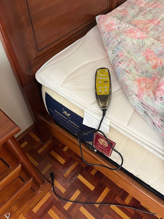 Mobília de quarto em excelente estado