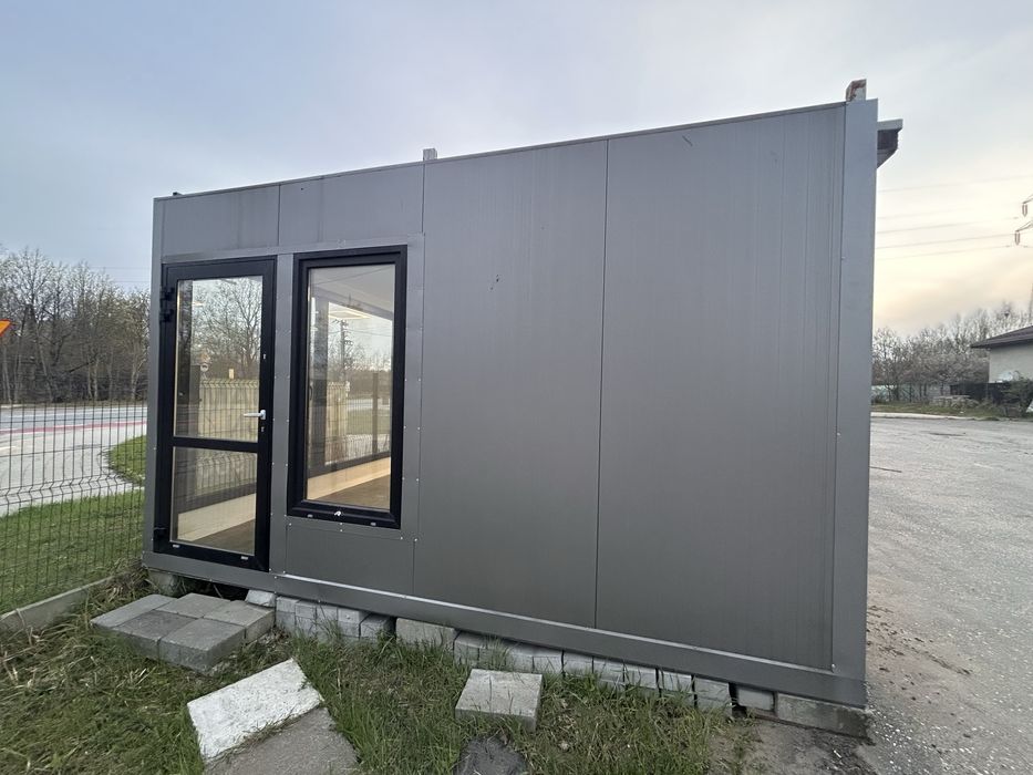 Pawilon biurowy 4,4x6,4m