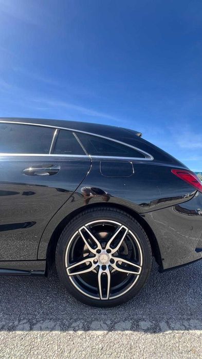 Mercedes-Benz CLA 220 d Shooting Brake AMG Line Aut.
