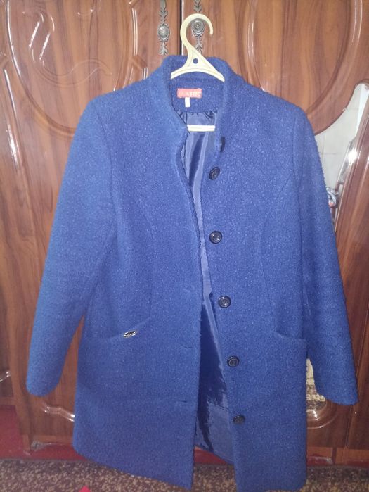 Продам пальтечко осіннє