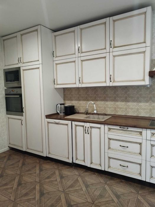 Будинок, Буча, вул. Виноградна