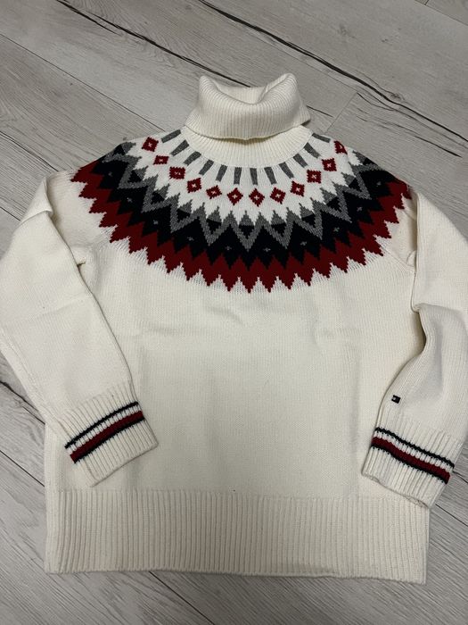 Новорічні светри