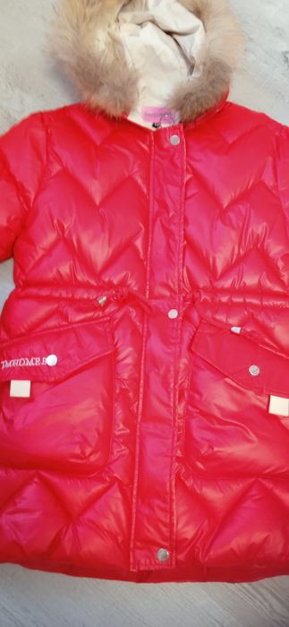 Зимова куртка на дівчинку 8-10