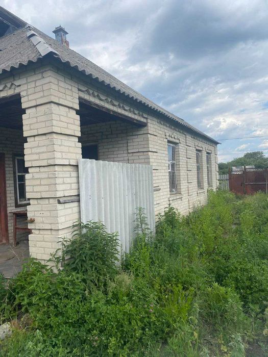 Продается дом в поселке Бірки (Змиевской район)