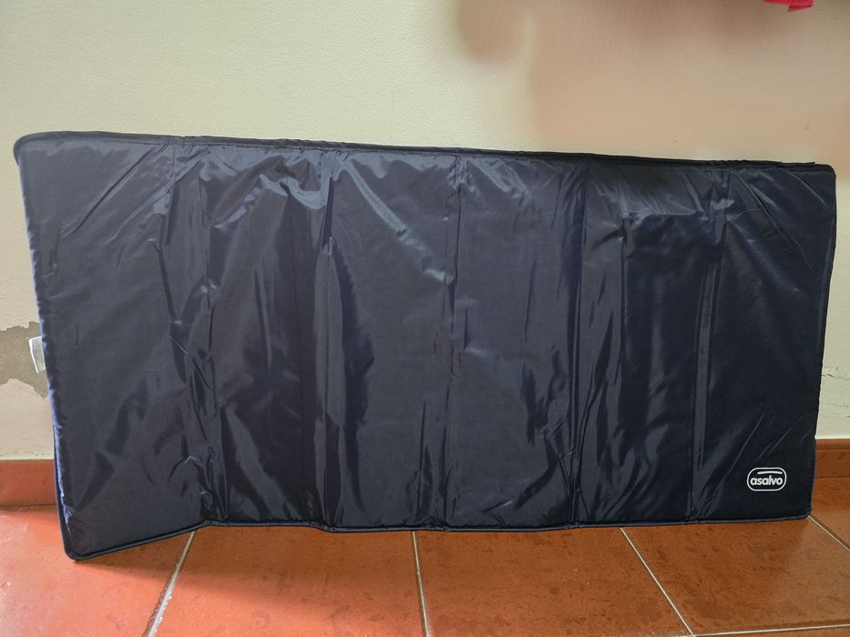 Cama de viagem, marca a salvo