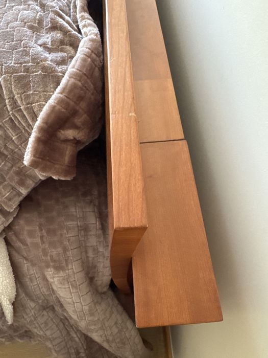Cama de casal madeira cerejeira